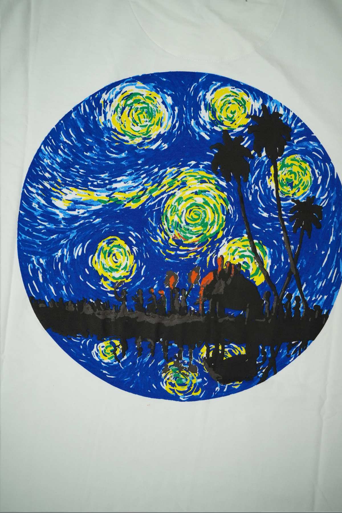 Line Drop Tee - Festive - Image 8